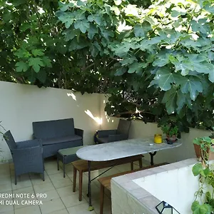 En Avec Un Air De Campagne Appartamento Arles
