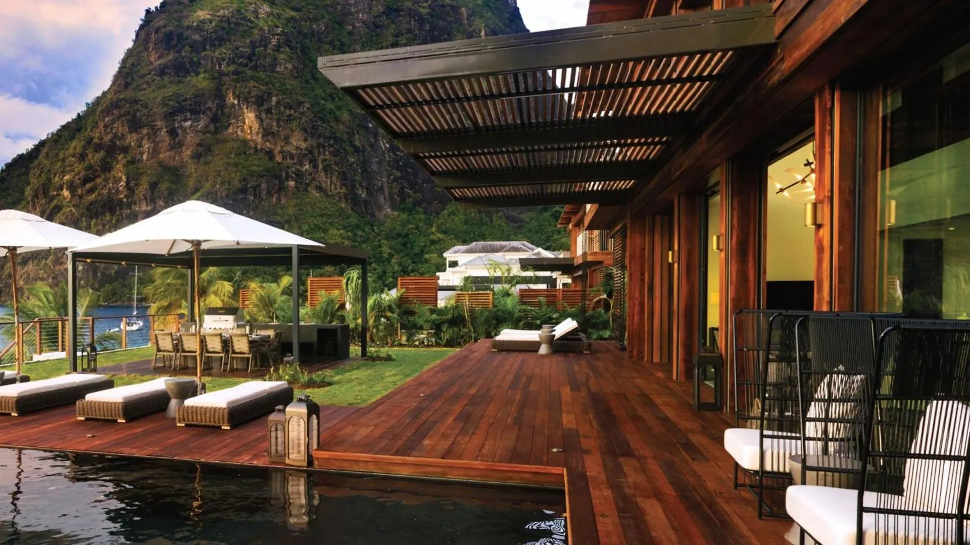 糖海滩总督度假酒店 Soufrière 度假村